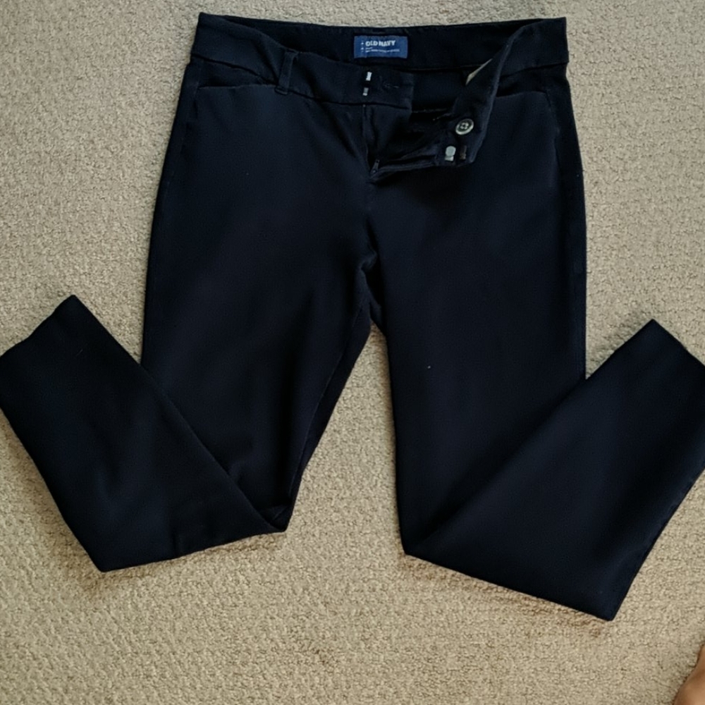Old Navy Mid-rise Pixie Pants